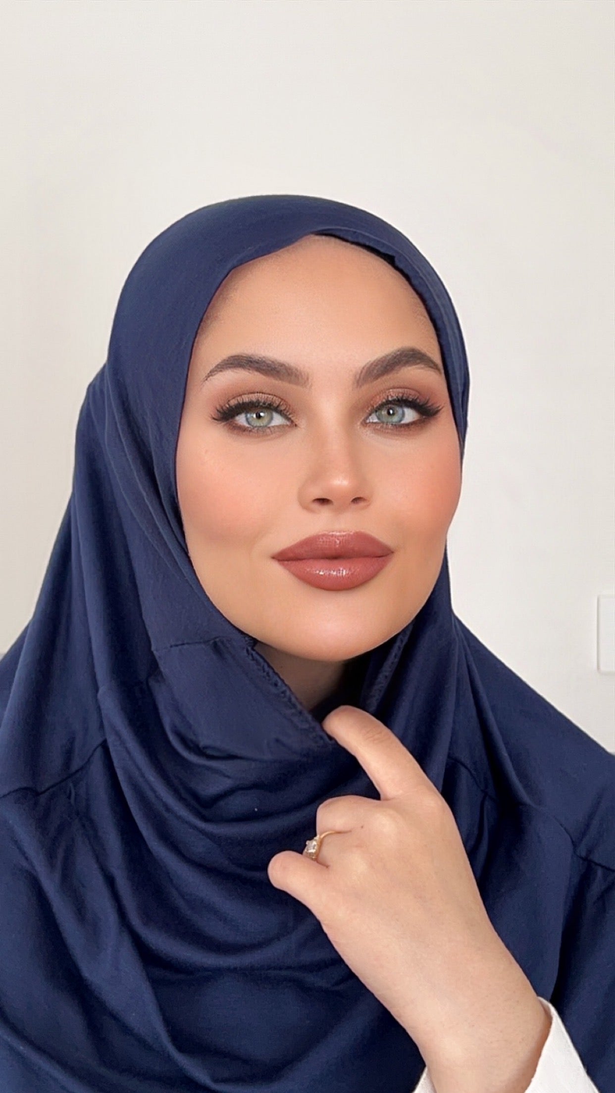 One Piece Amira Hijab-Black