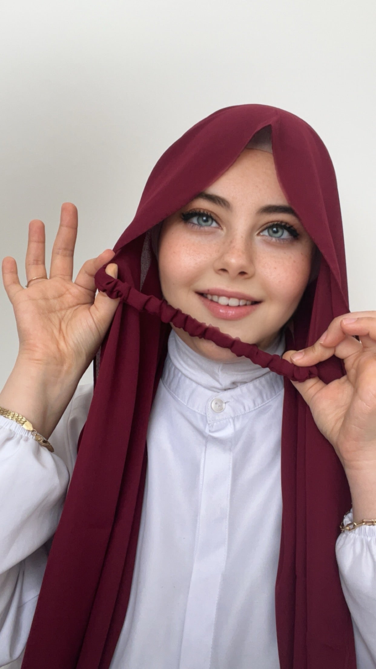 Practical Crepe Hijab- Burgundy